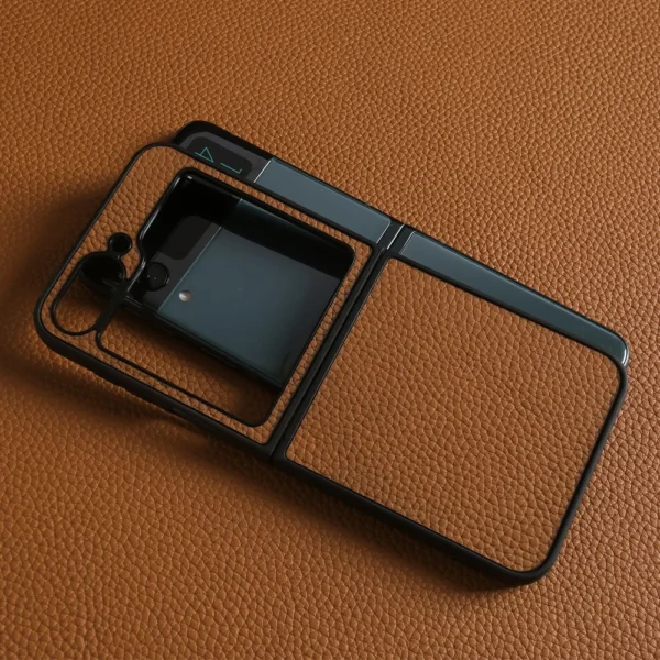 capa de luxo para Samsung Galaxy Z Flip6 - Imagem 2